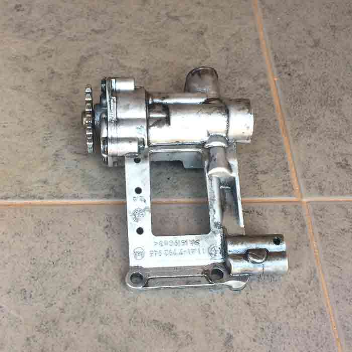 Engine oil pump